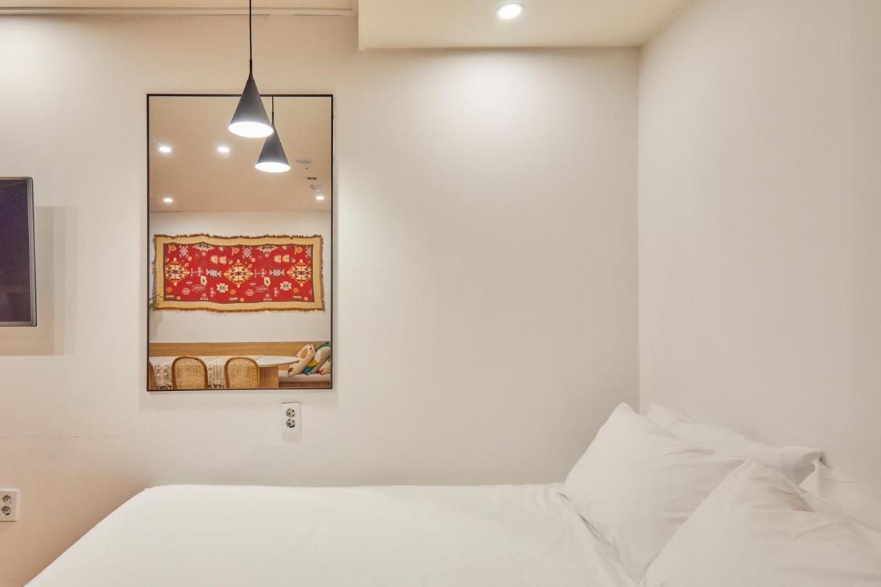 Hotel Poco Seongsu Сеул Экстерьер фото