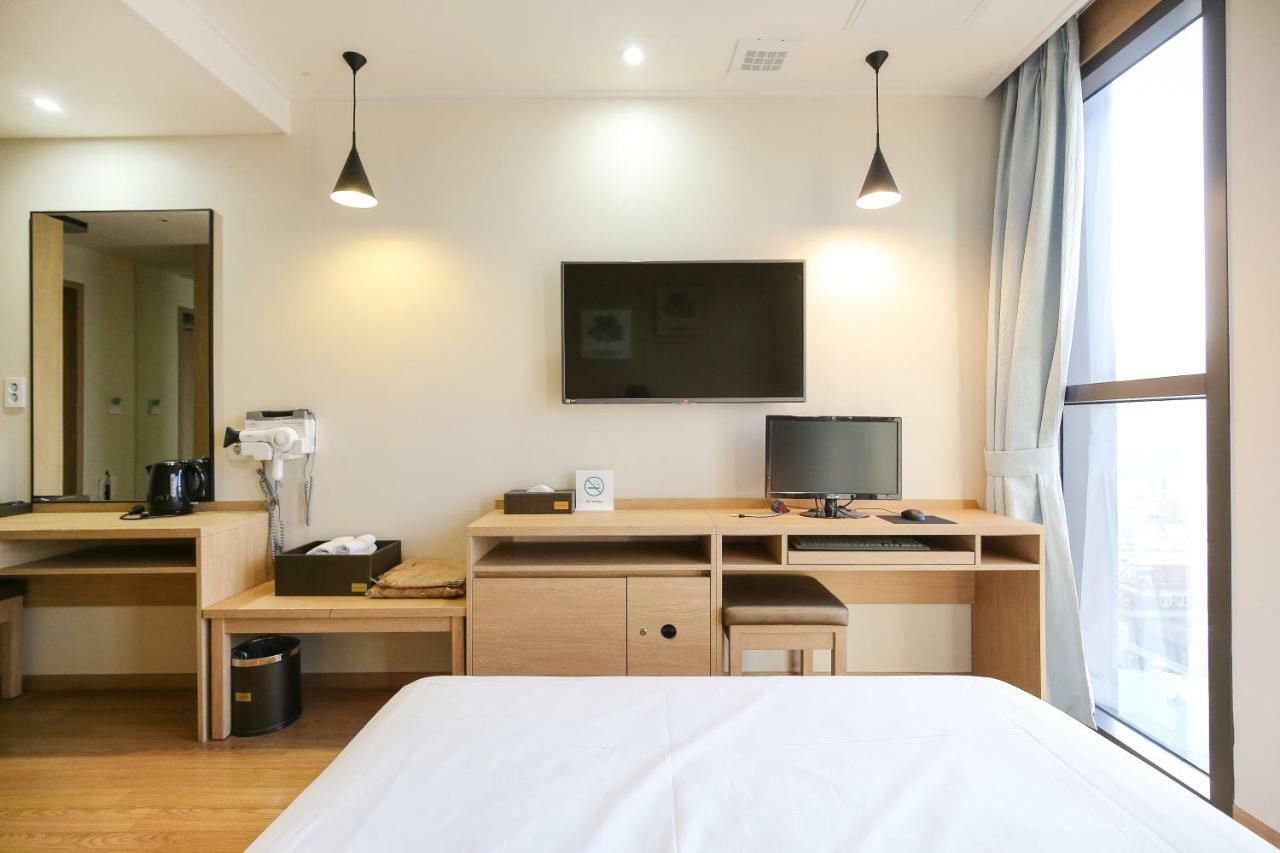 Hotel Poco Seongsu Сеул Экстерьер фото
