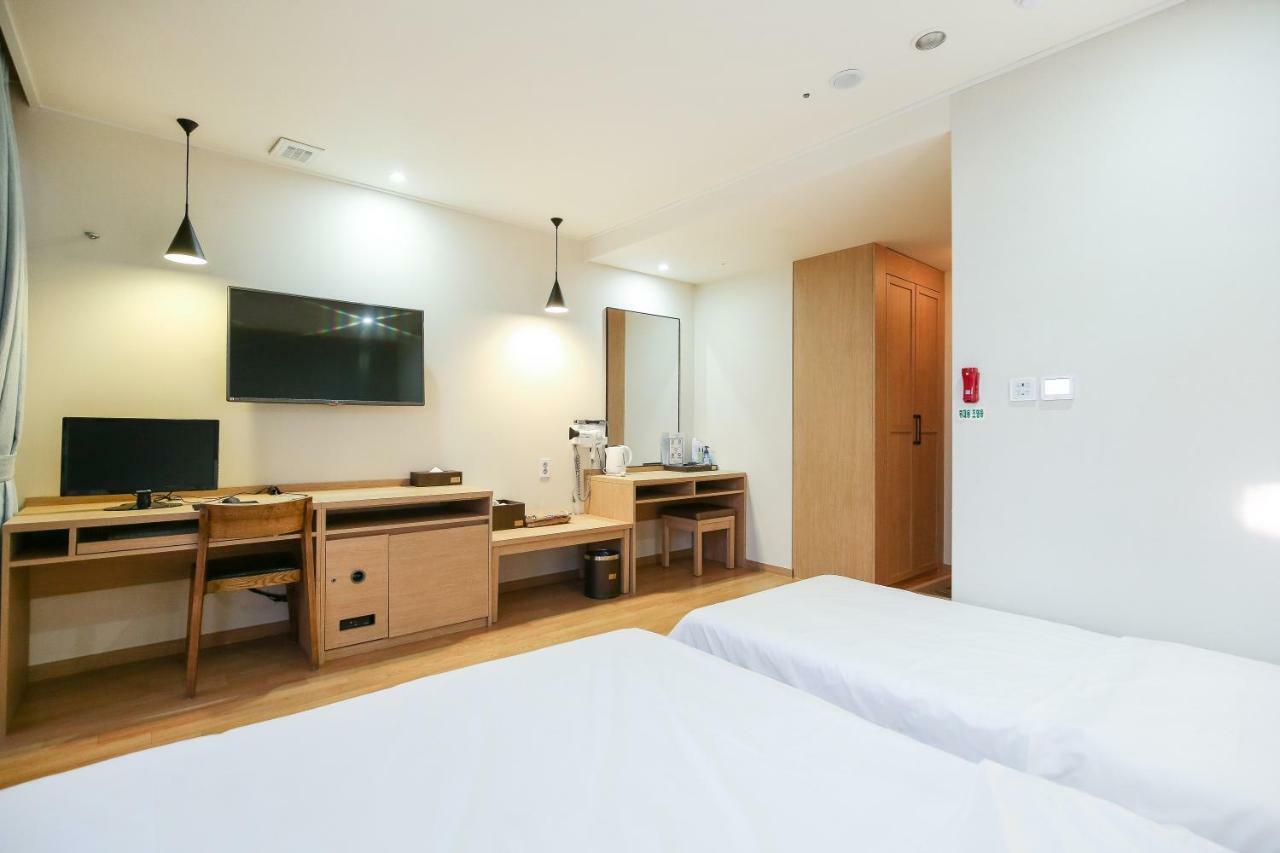 Hotel Poco Seongsu Сеул Экстерьер фото